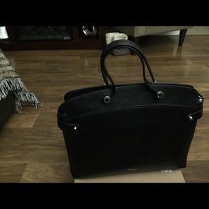 Furla Black Leather Agata Saffiano Tote